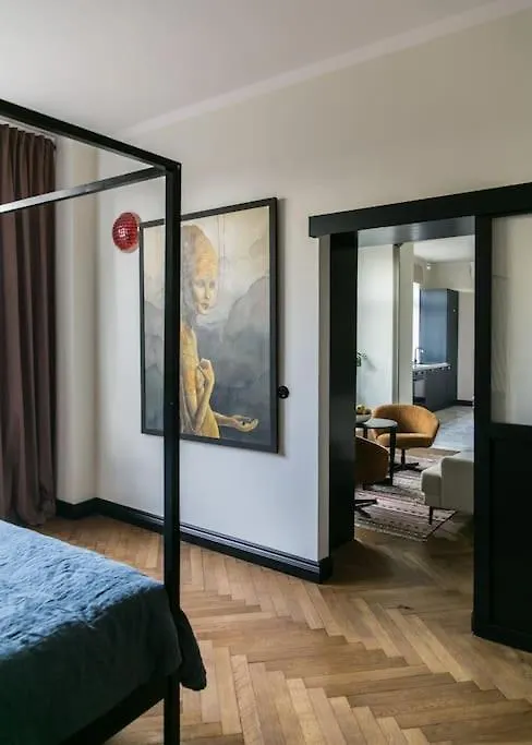 Dark Blue Apartment Warsaw 0*,